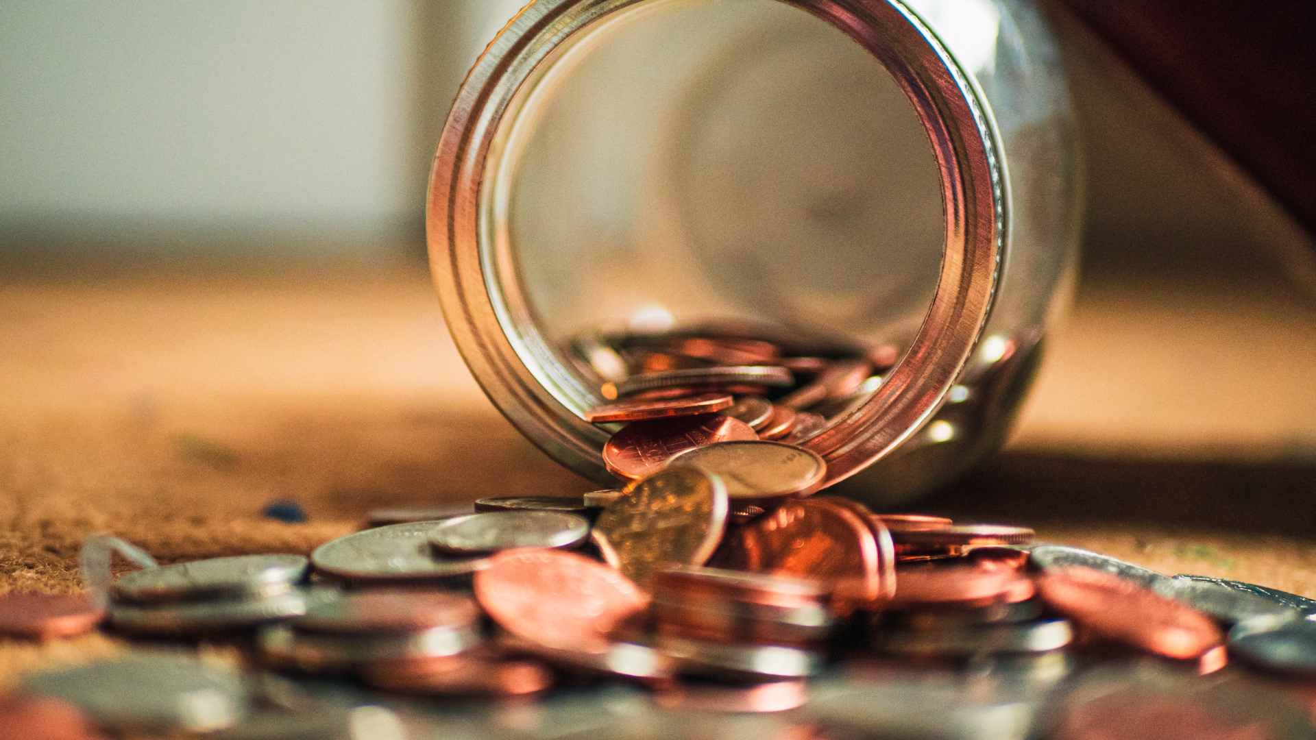 4 Stocks To Buy For Long Term Investors